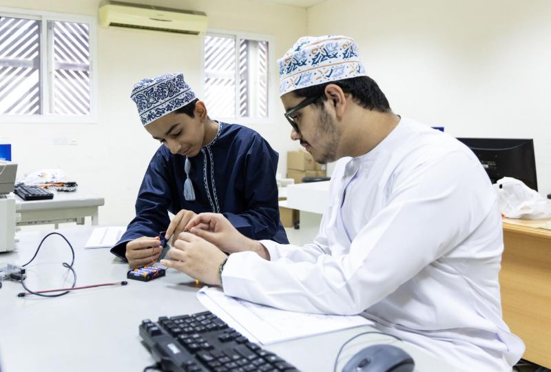 Muscat University of Technology and Applied Sciences organises summer programme for school students